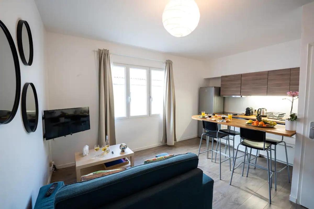 Appartement Centre Village, Clim Et Parking Gratuit Ег-Морт Екстер'єр фото