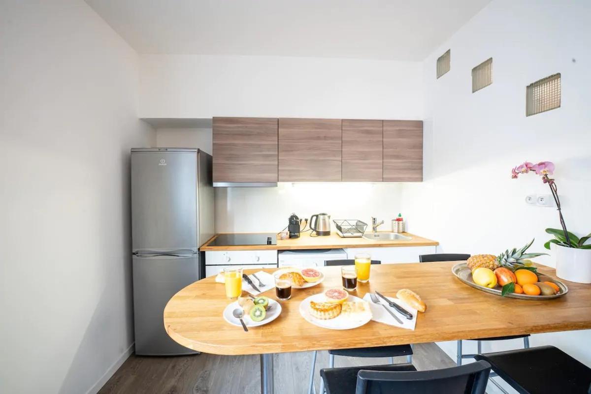 Appartement Centre Village, Clim Et Parking Gratuit Ег-Морт Екстер'єр фото